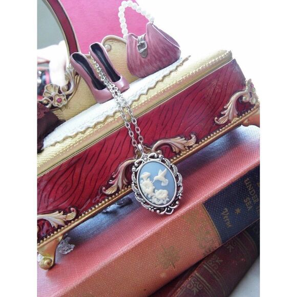 Blue Hummingbird Necklace Pendant Cameo wedding - Picture 8 of 12